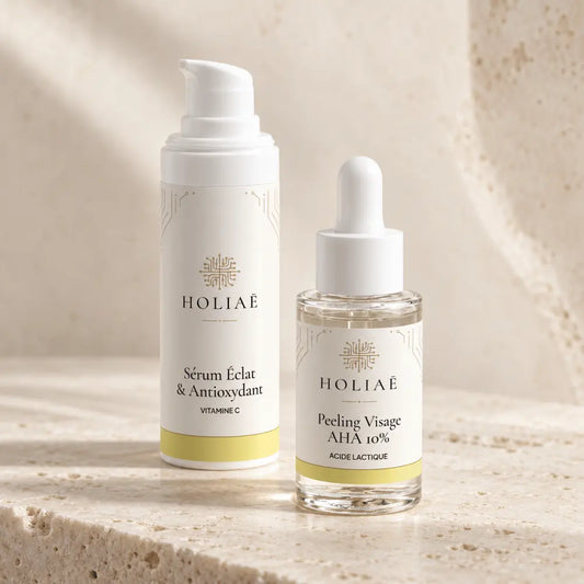 Routine Duo Vitamine C et Éclat HOLIAĒ avec sérum Vitamine C et peeling AHA 10 % à l’acide lactique