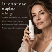 Femme avec la Crème Lissante Anti-Rides Rétinol-Like HOLIAĒ pour rides, ridules, hydratation et peau plus lisse