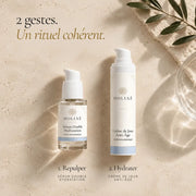 Sérum double hydratation et crème de jour à l’acide hyaluronique HOLIAĒ présentés comme soins complémentaires