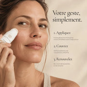 Application du Stick Solaire Visage SPF50 Sans Teinte HOLIAĒ directement sur la peau