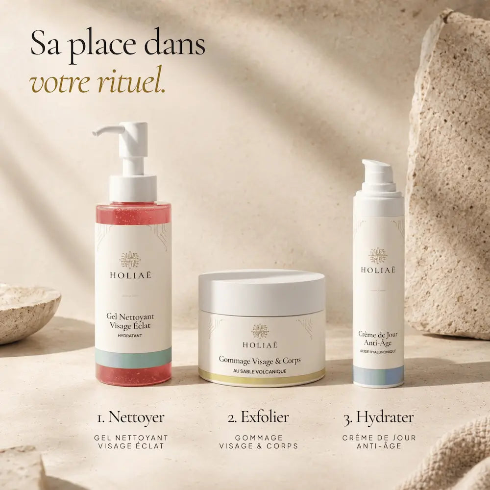Gommage Visage & Corps au Sable Volcanique HOLIAĒ présenté dans une routine exfoliante 2 à 3 fois par semaine