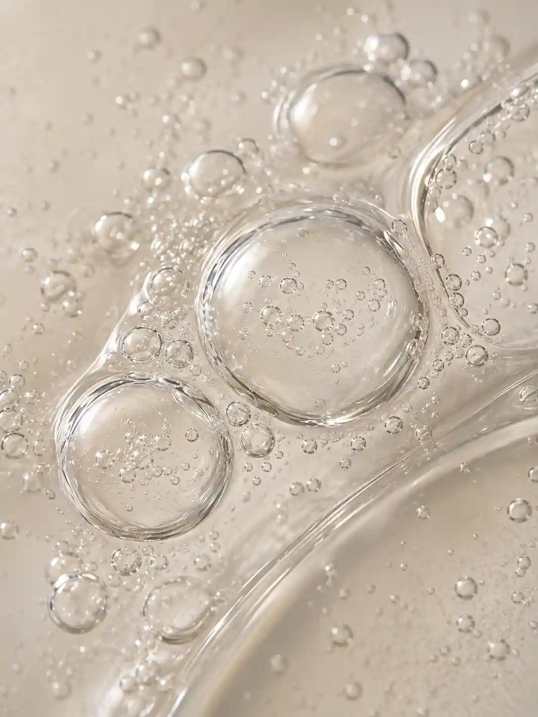 Brume Microbiome Hydratante & Rééquilibrante HOLIAĒ – mise en scène des ingrédients