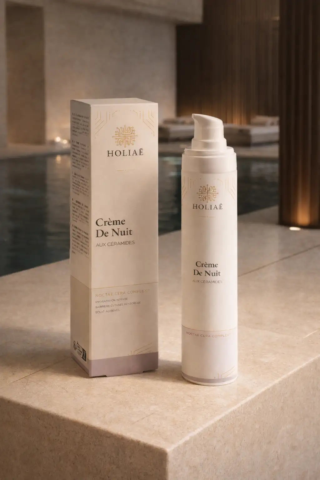 Crème de nuit anti âge aux céramides en ambiance spa luxe, soin visage réparateur nocturne